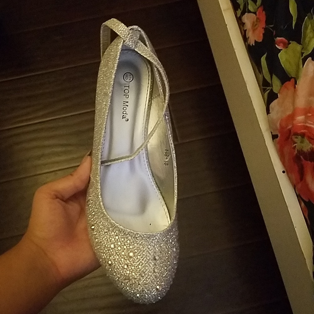 Top Moda Flats - Picture 2 of 4